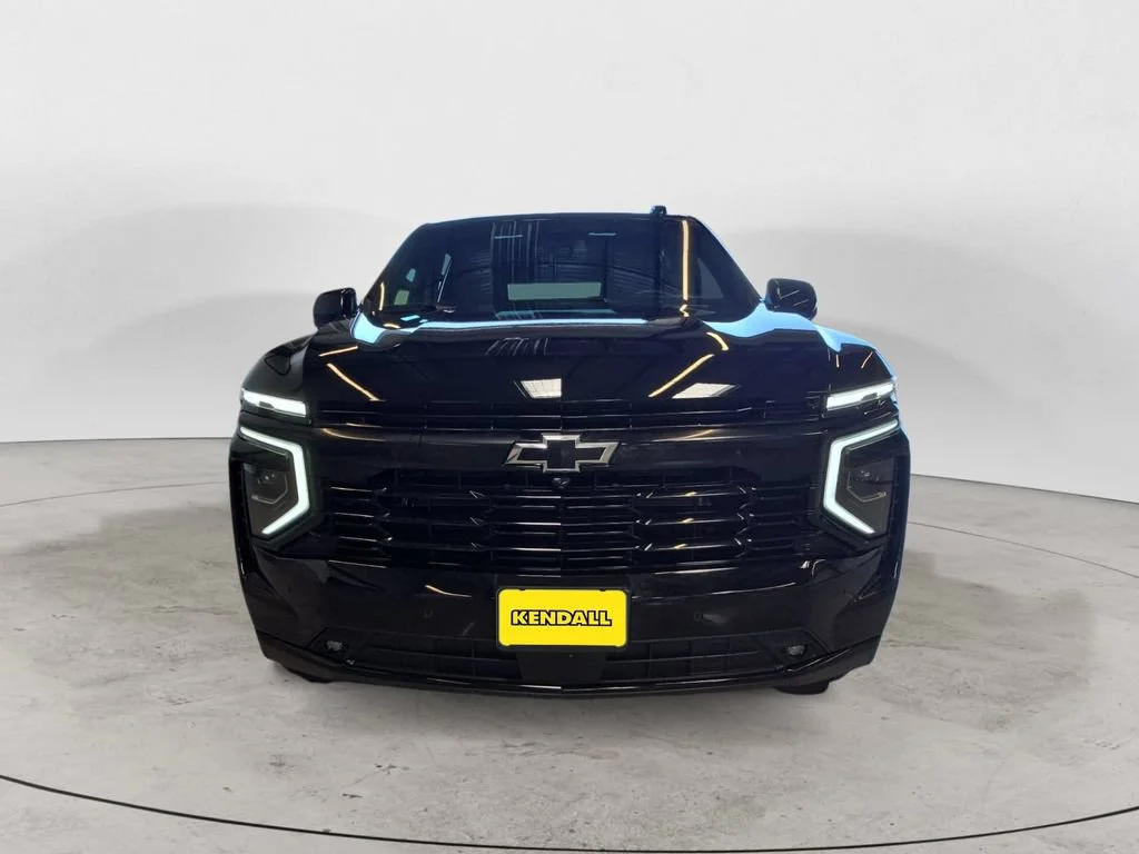 Used 2025 Black Chevrolet RST image 3