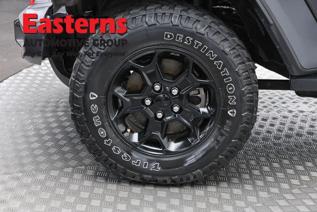 Used 2023 Gray Jeep Willys 4xe image 32