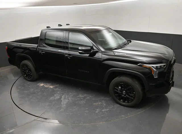 2026 Toyota Tundra Limited - Photo 24