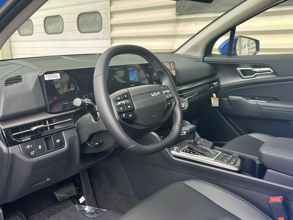 2026 Kia Sportage EX - Photo 11