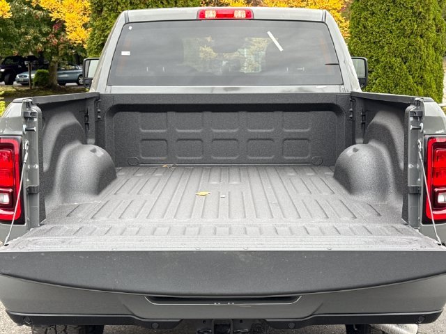 New 2027 Ceramic Gray Clear-Coat Exterior Paint RAM Big Horn image 7