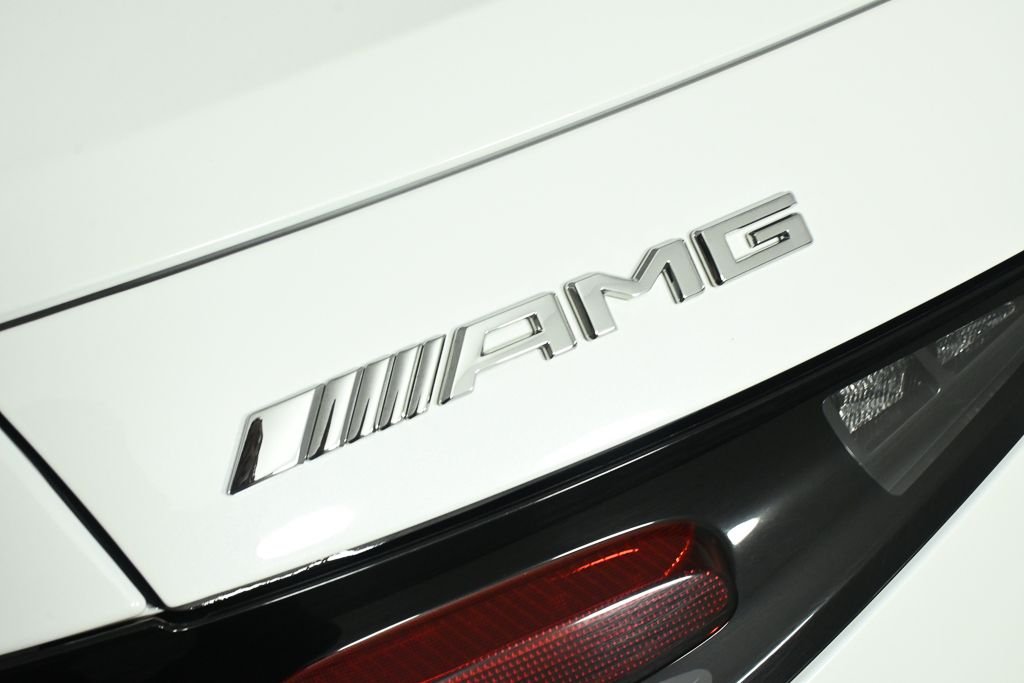 Certified Used 2025  Mercedes-Benz Base image 24