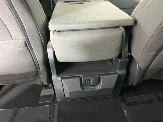 Used 2024  Ford XLT image 24