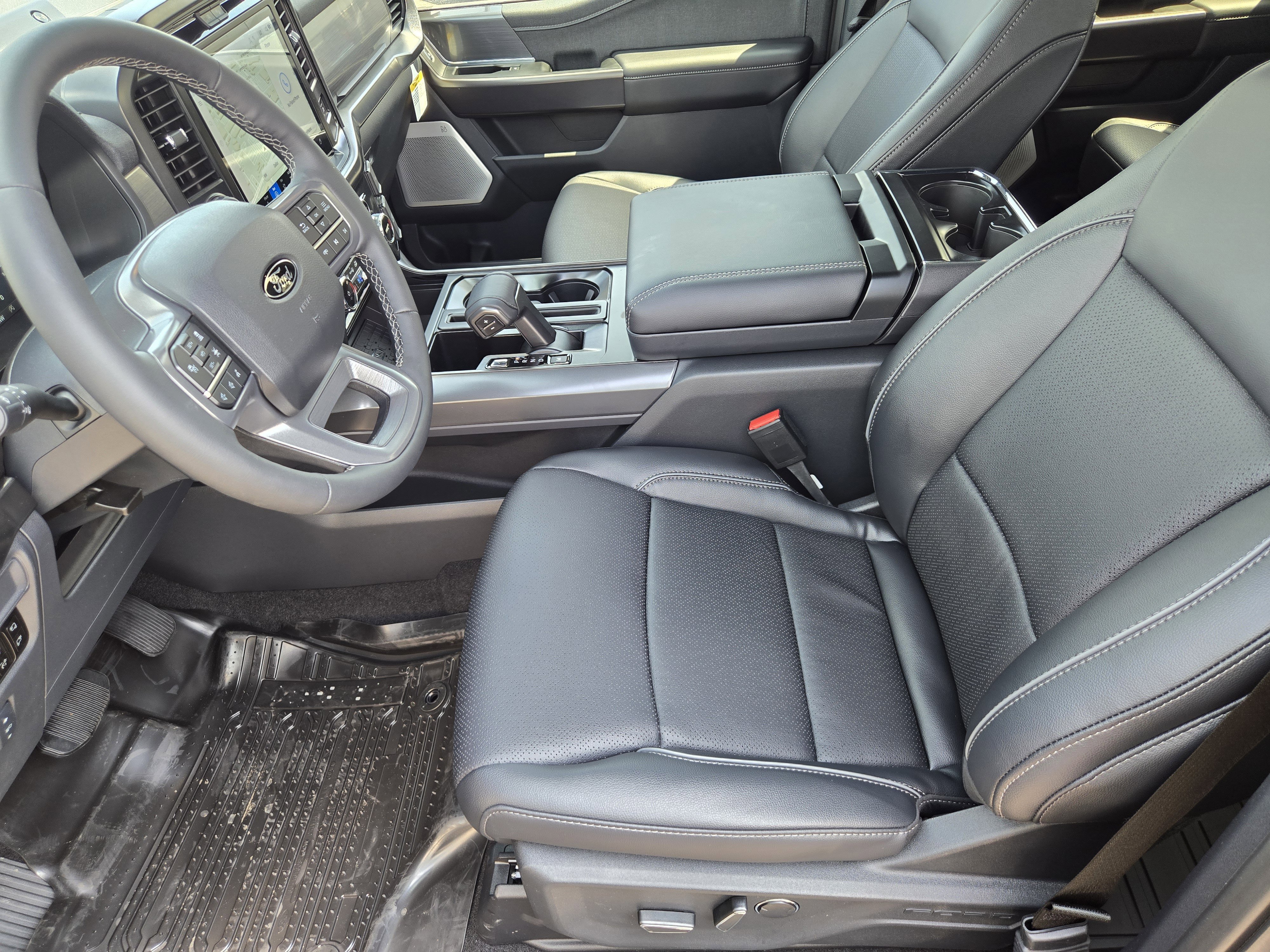 New 2026 Carbonized Gray Metallic Ford Lariat image 8