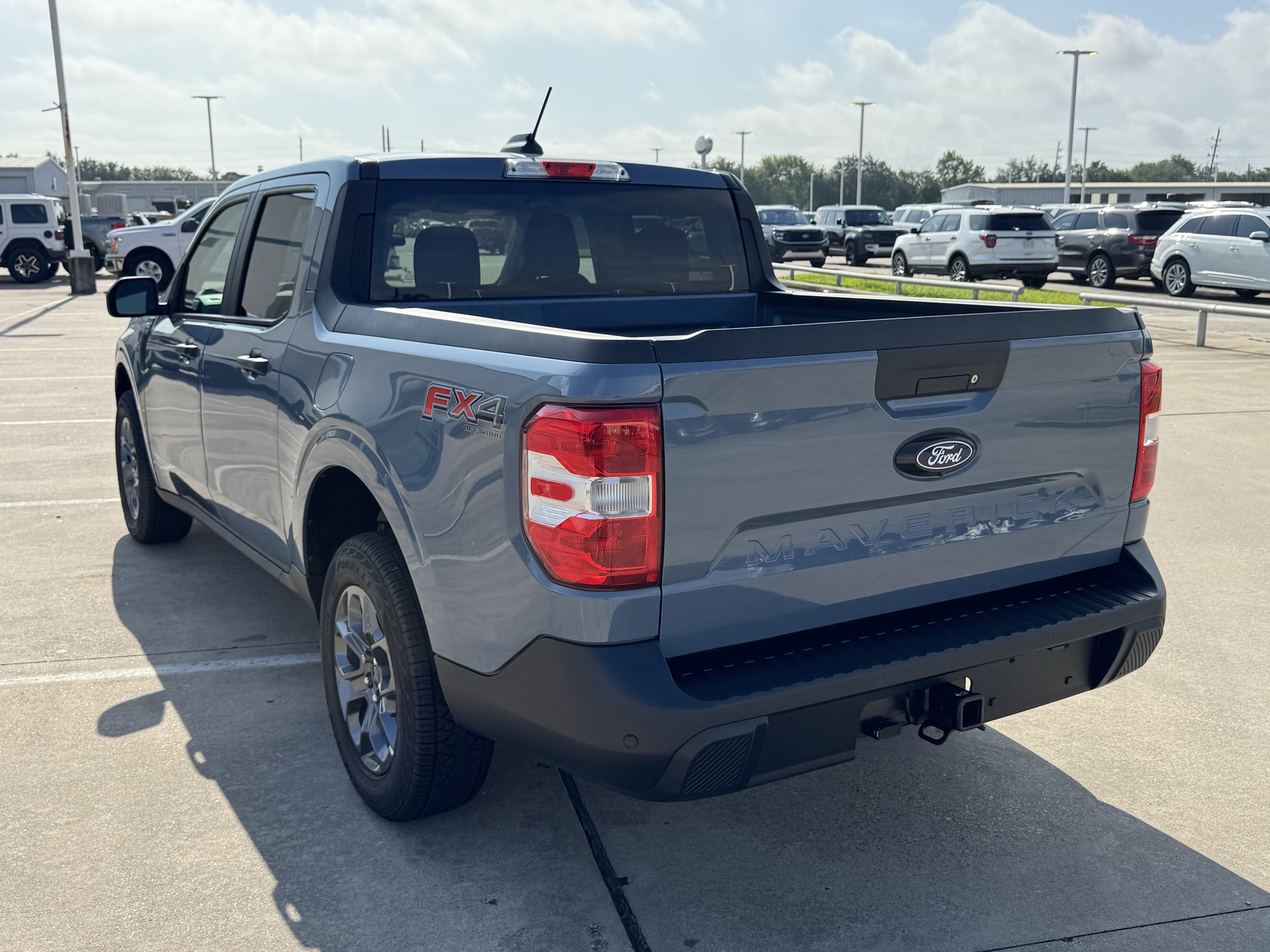 New 2026 Azure Gray Metallic Tri-Coat Ford XLT image 7