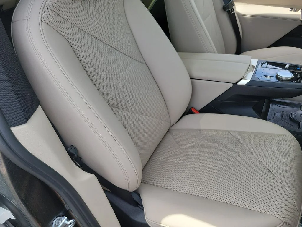 2025 BMW iX 50 - Photo 19