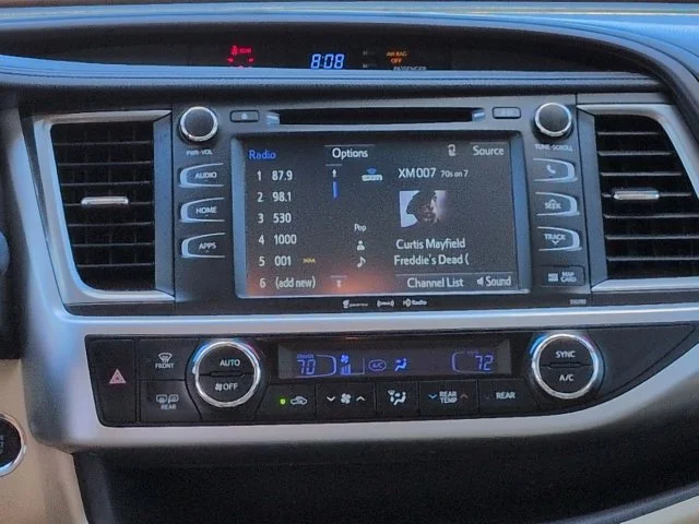 Certified Used 2019 Walnut Toyota XLE image 16
