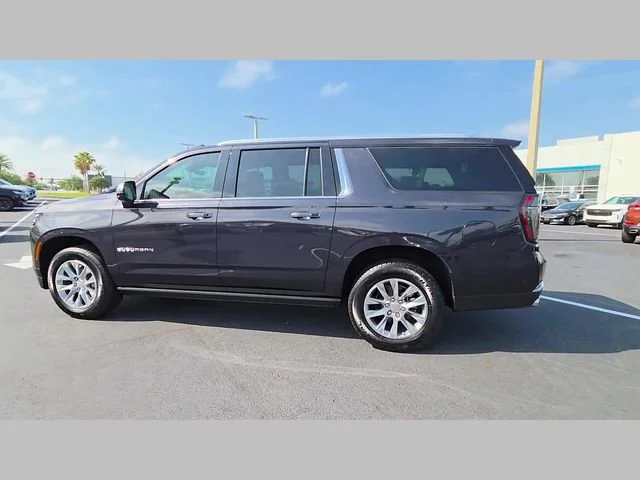 2025 Chevrolet Suburban Premier - Photo 24