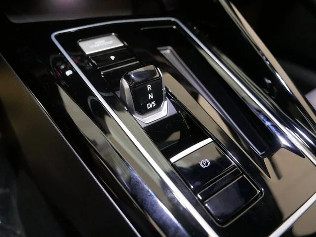 New 2026 Black Volkswagen 2.0T image 12