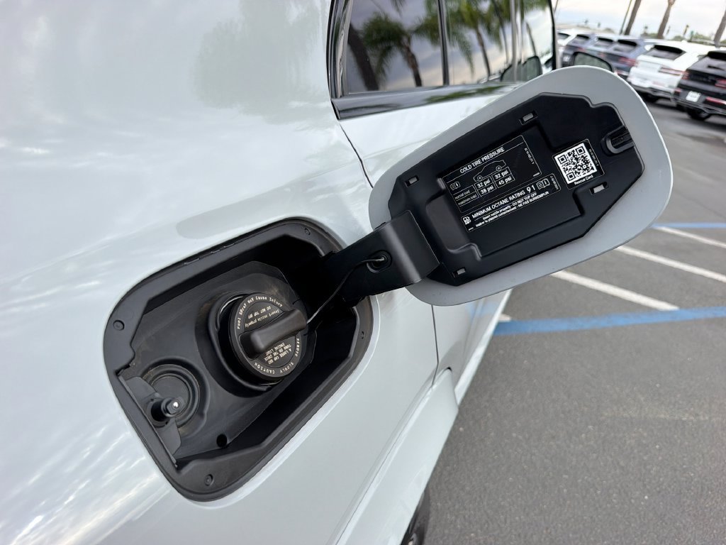 Used 2024  Mercedes-Benz GLE 450 image 33