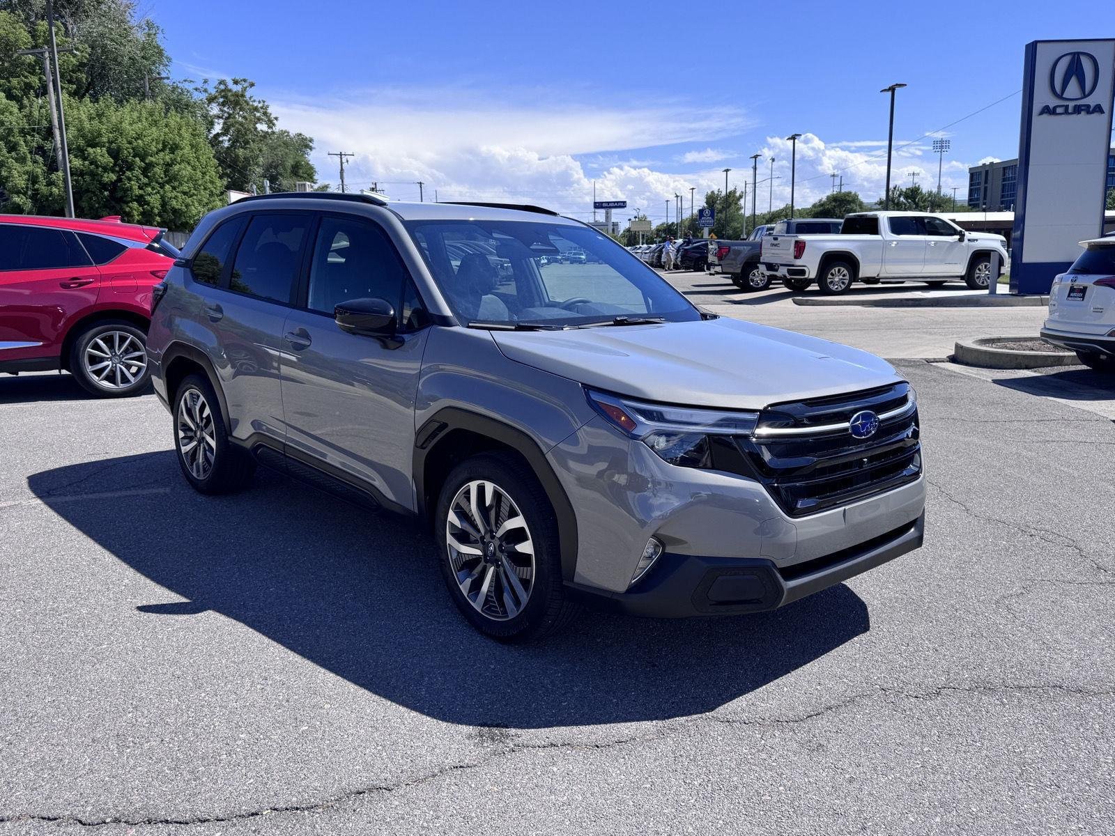 2025 Subaru Forester Touring - Photo 8
