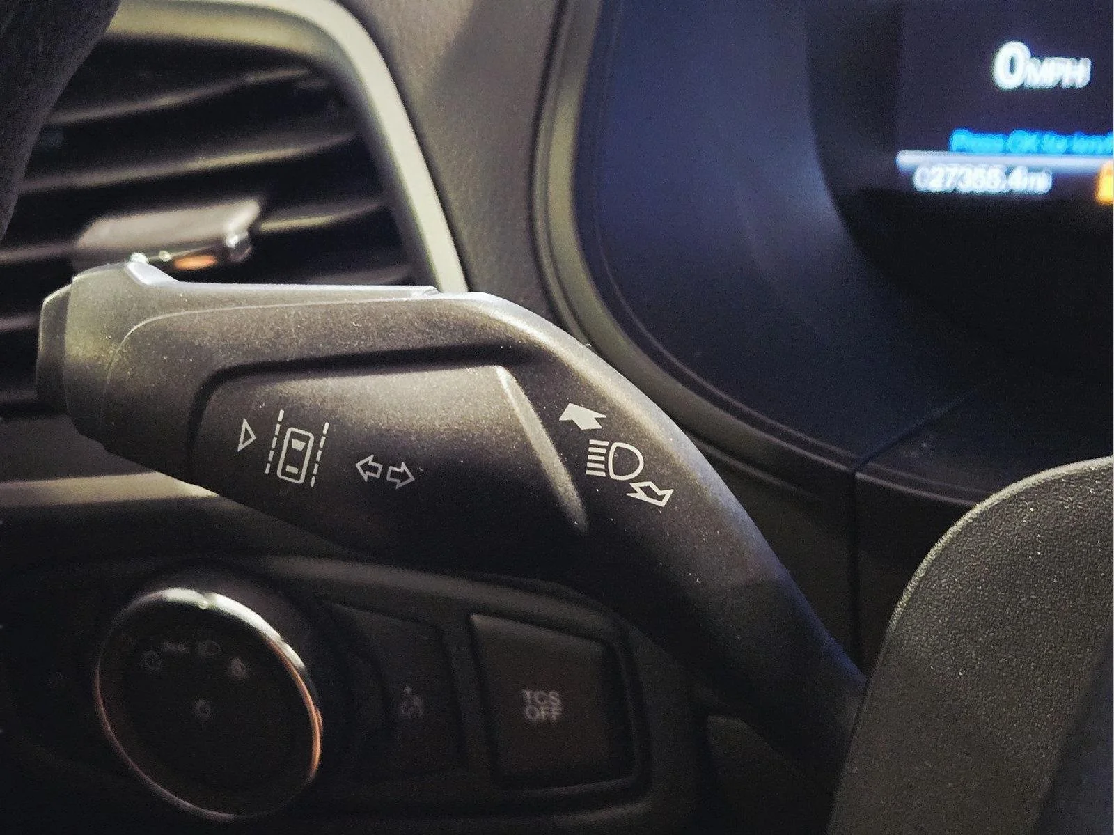 Used 2023 Agate Black Ford SE image 23