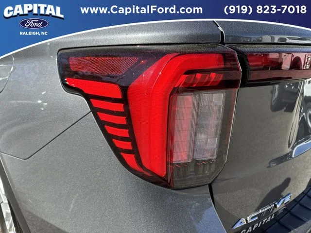 Used 2025 Gray Ford Active image 15