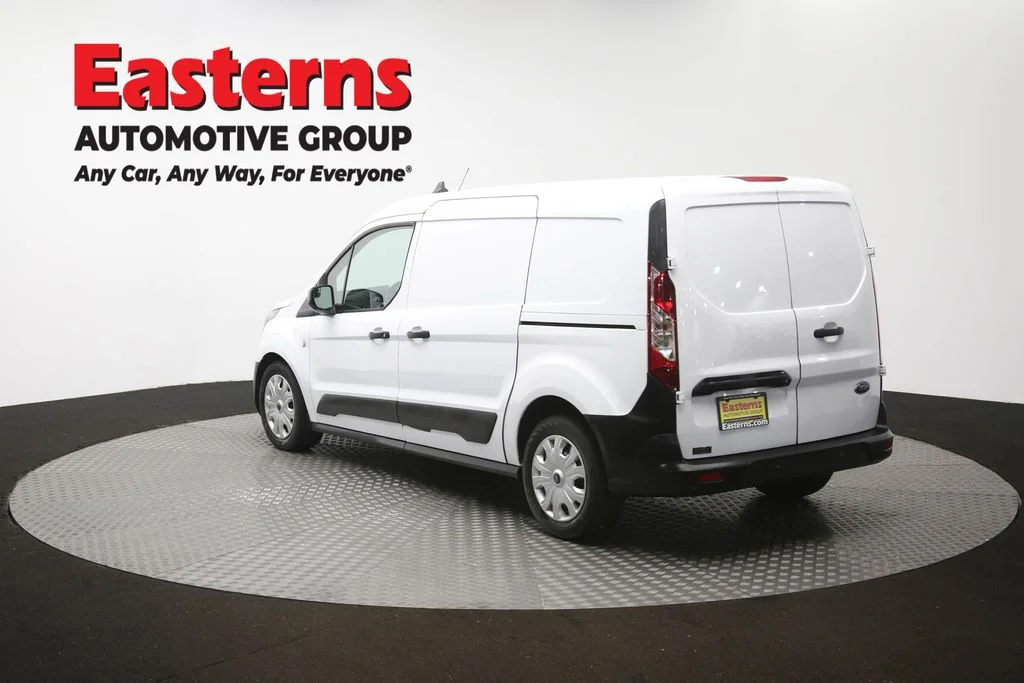 Used 2022 White Ford XL image 64