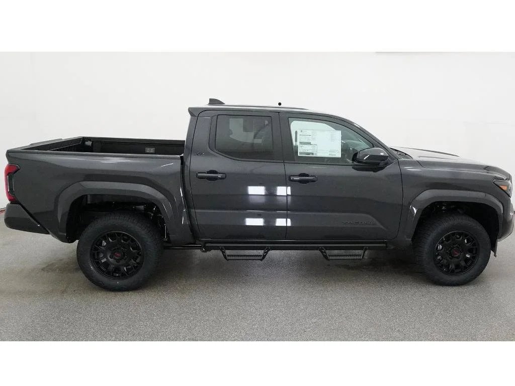 New 2026 Underground Toyota SR5 image 11