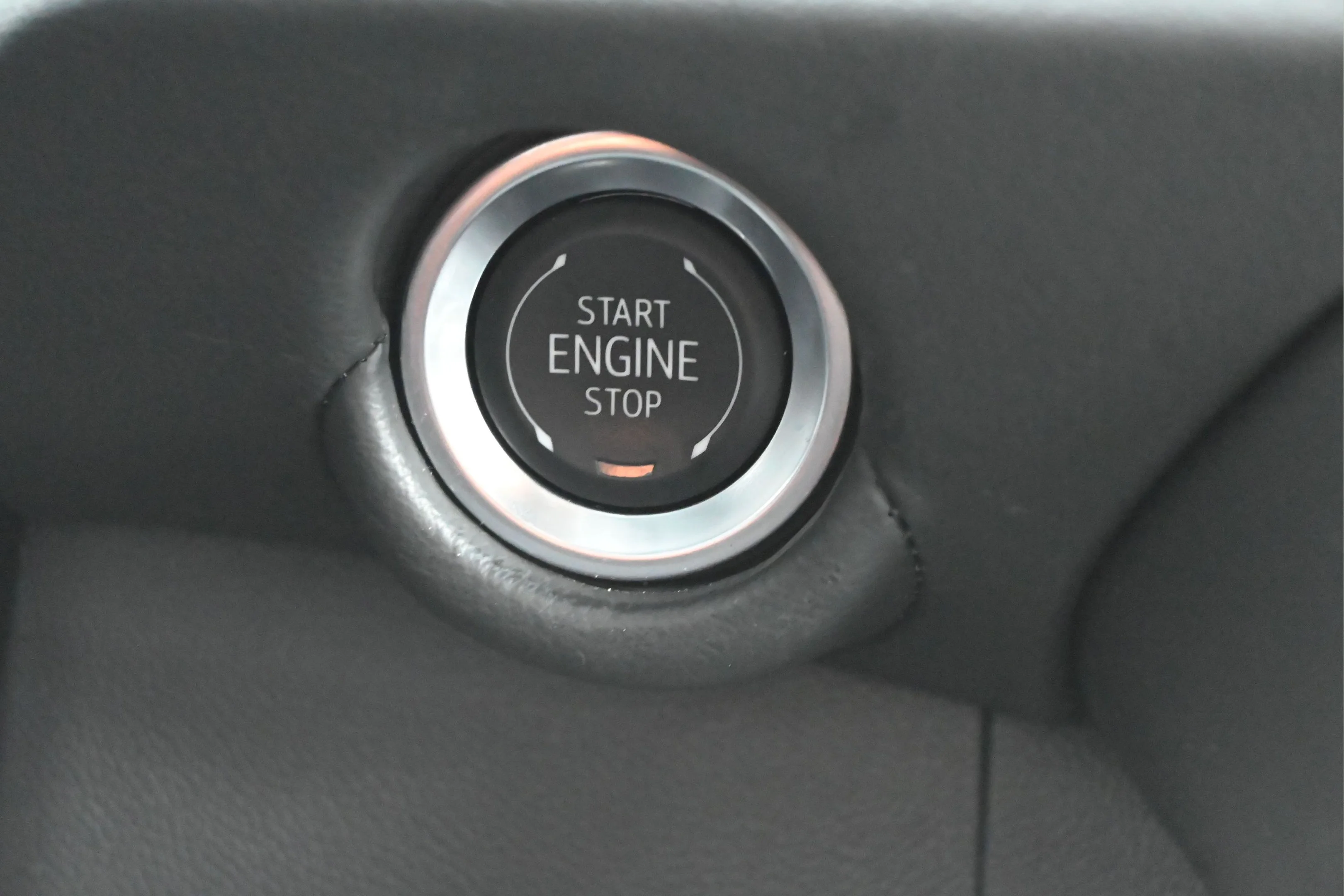 Used 2025 Sterling Gray Metallic Chevrolet LT image 16