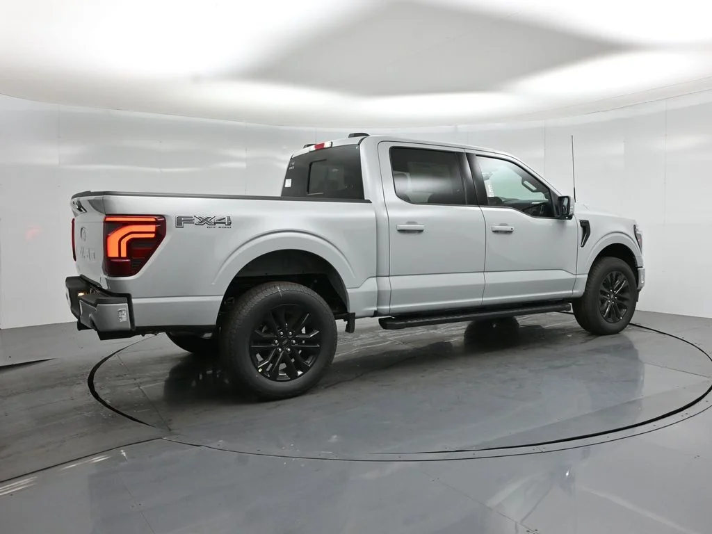 New 2026 Avalanche Ford Lariat image 25