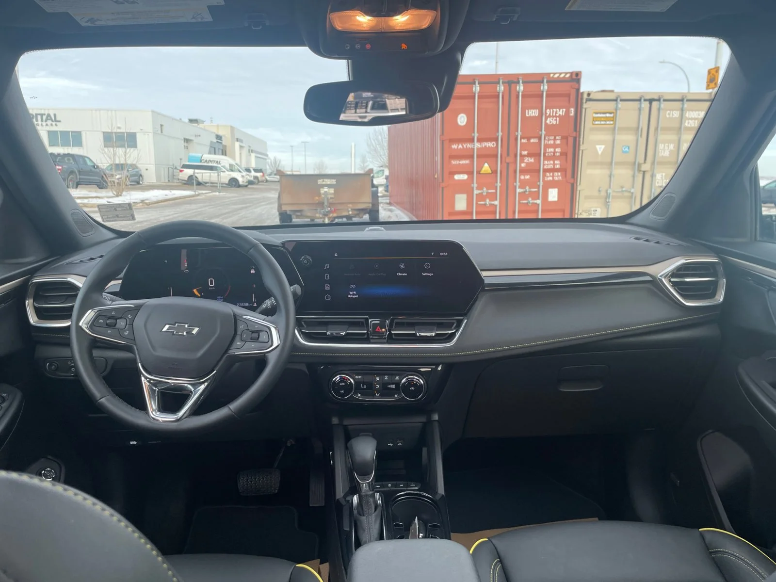 Used 2025 Black Chevrolet ACTIV AWD image 20