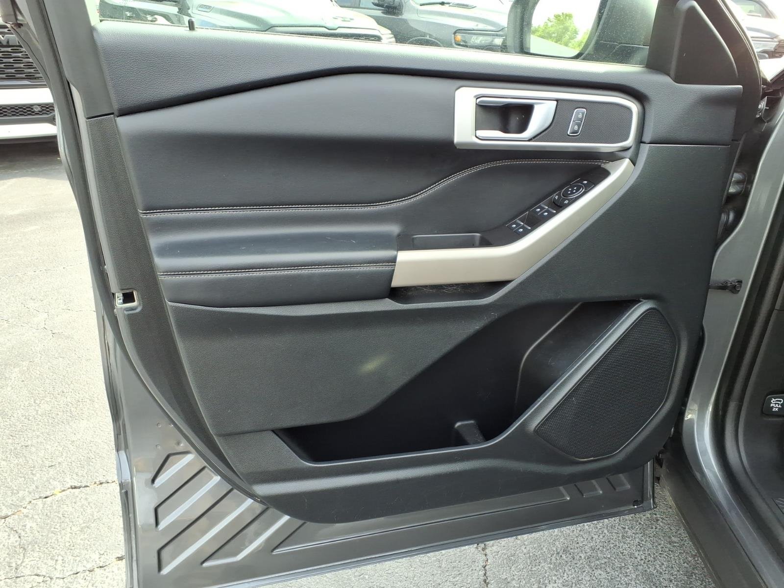 Used 2023 Gray Ford XLT image 18