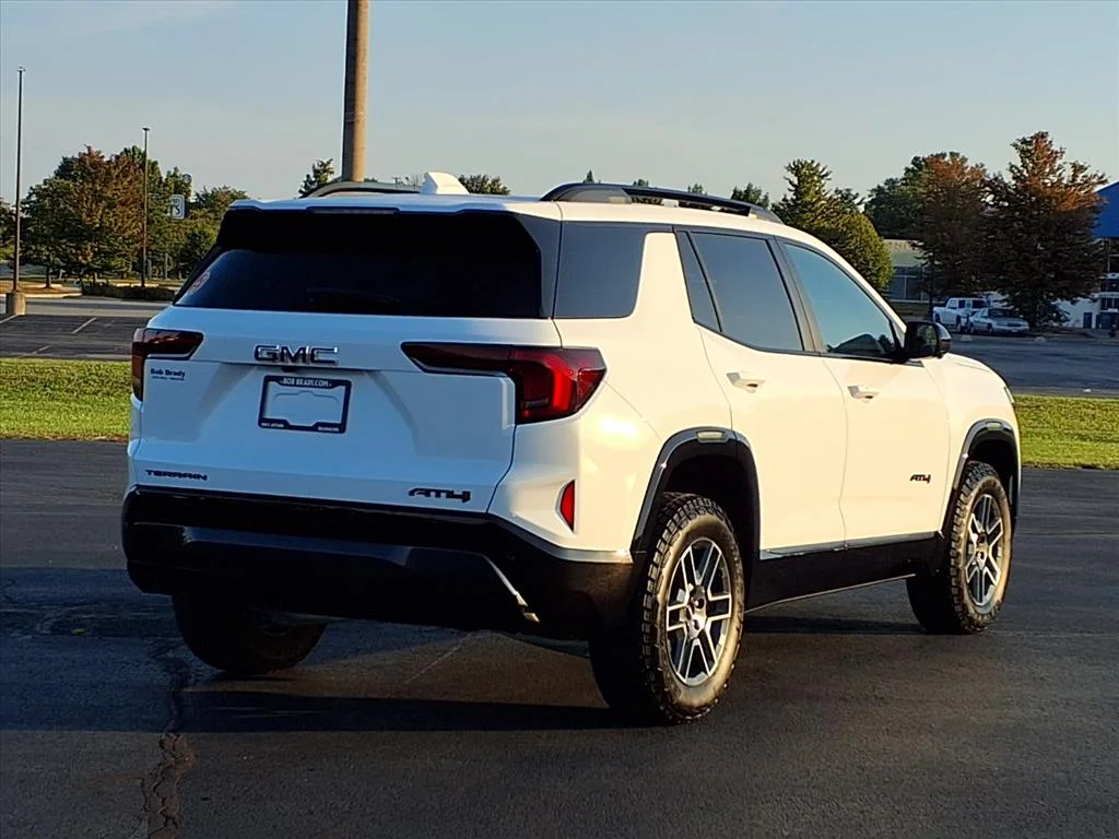 New 2026 Summit White GMC AT4 image 12