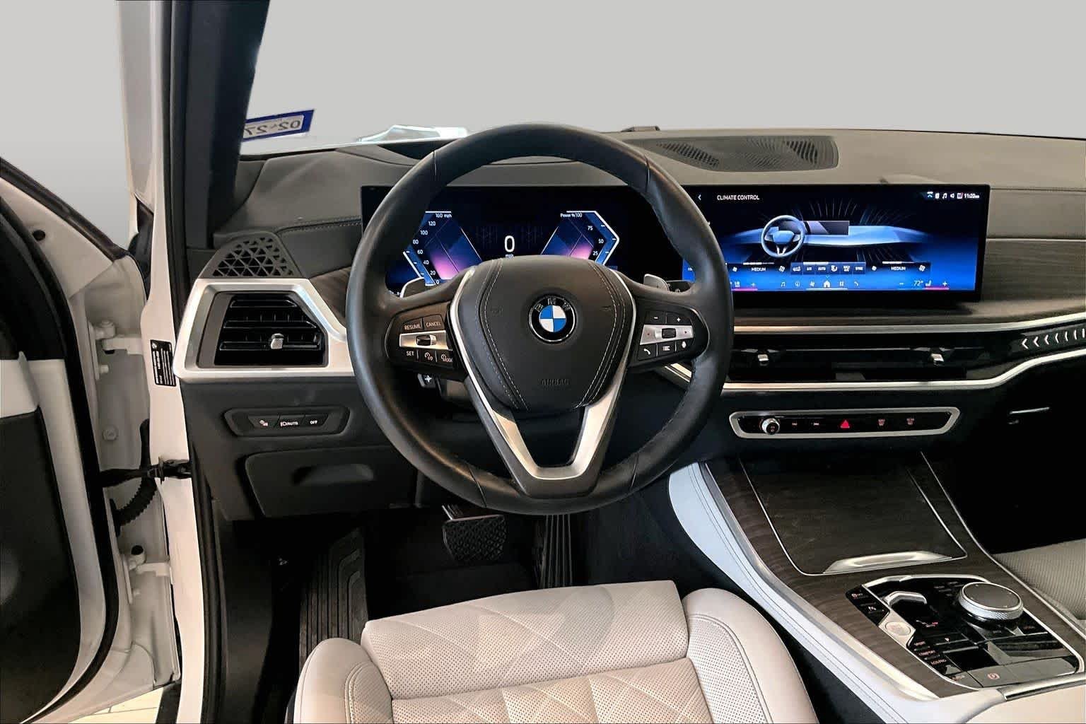 Used 2024 Mineral White Metallic BMW sDrive40i image 16