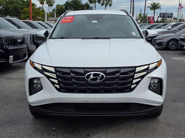 Used 2023 White Hyundai SEL image 3