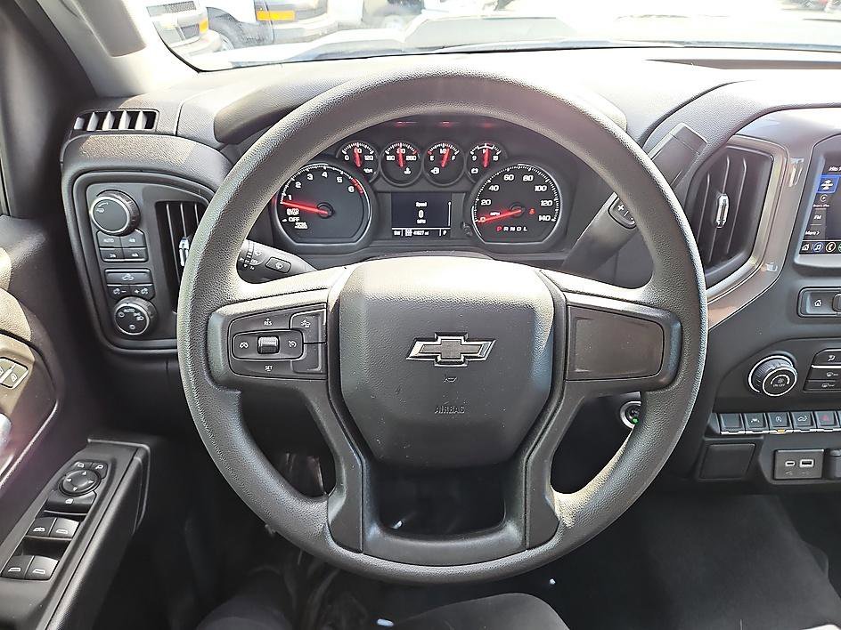 Used 2024 Summit White Chevrolet Custom Trail Boss image 18