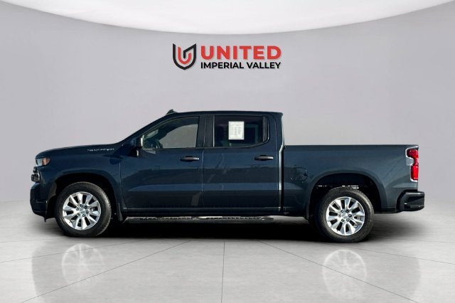 Used 2021 Gray Chevrolet Custom image 7