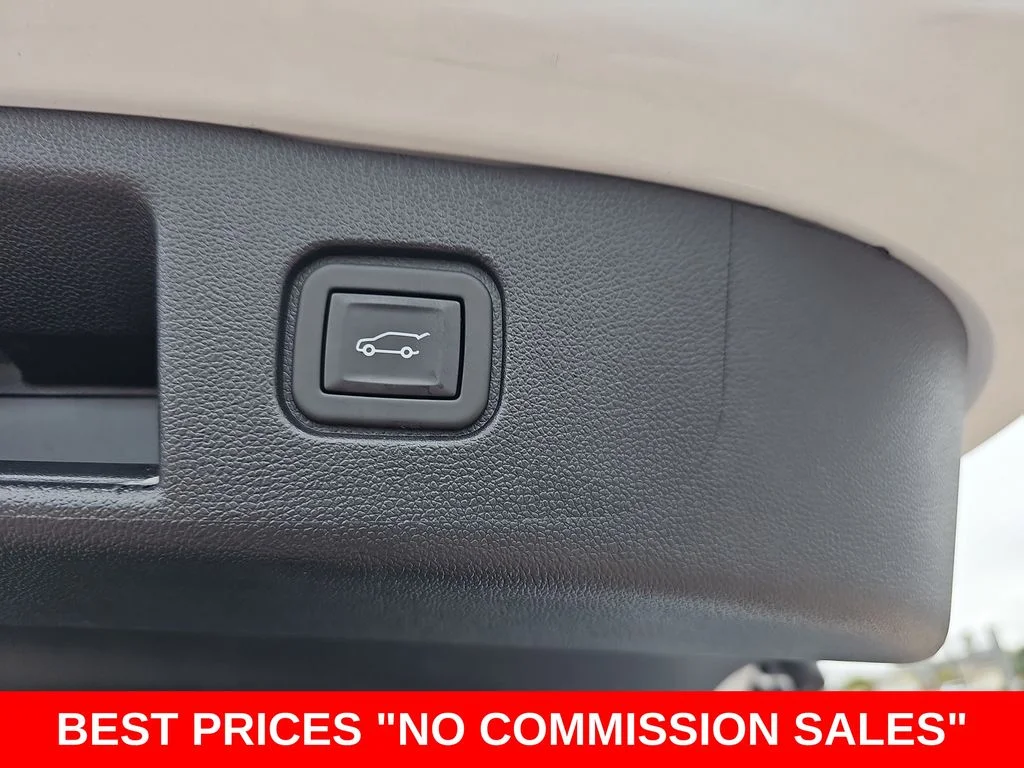 Used 2024 White Chevrolet RS image 13