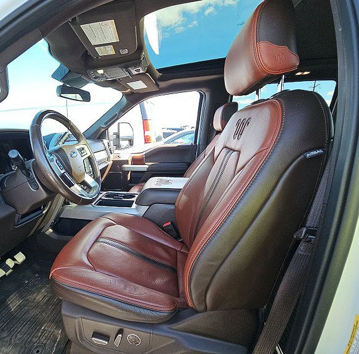 Used 2022 White Ford King Ranch image 5