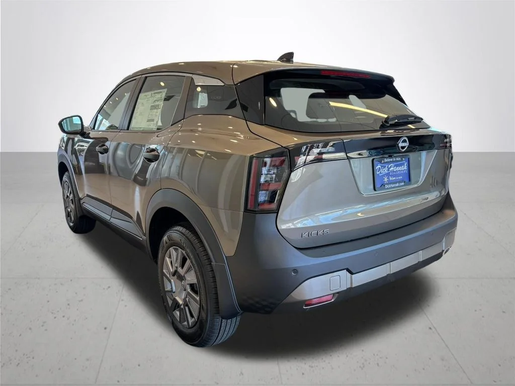 New 2026 Canyon Bronze Metallic Nissan S image 9