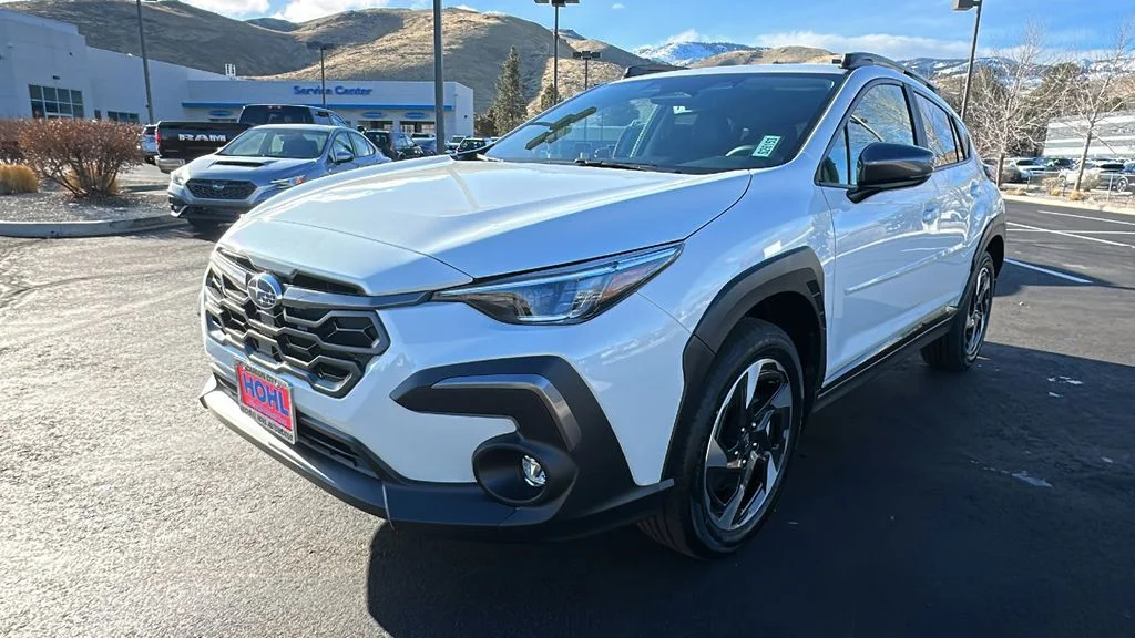New 2026 CRYSTAL WHITE PEARL Subaru Limited image 7