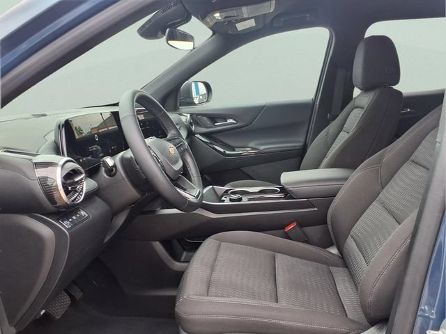 Used 2026 Lakeshore Blue Metallic Chevrolet LT image 23