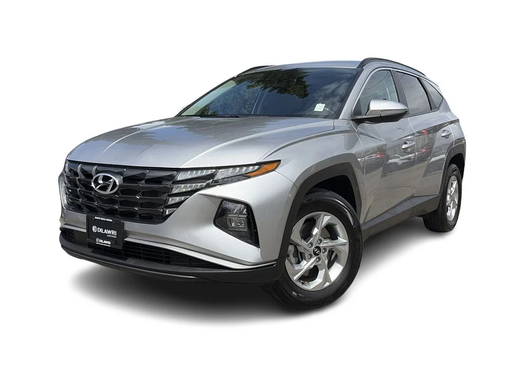 Used 2023 Shimmering Silver Hyundai AWD 2.5L Preferred Dilawri Certified   Local BC image 1
