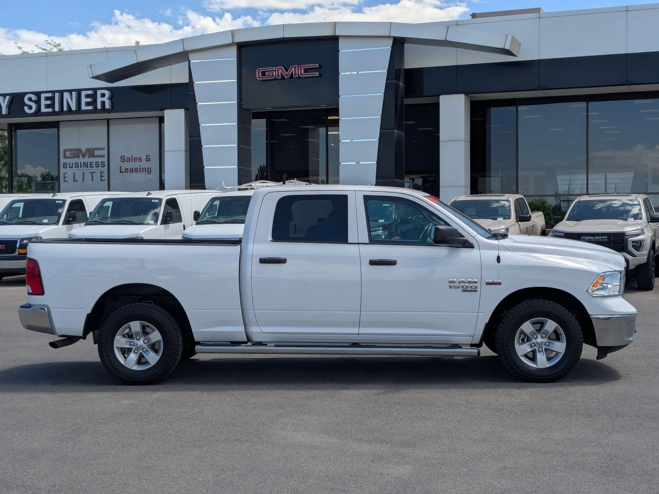 Used 2019 Bright White Clearcoat Ram Tradesman image 6