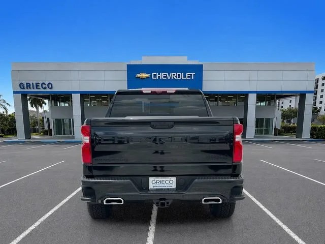 New 2026 Black Chevrolet High Country image 5