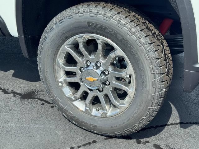 New 2026 Summit White Chevrolet LTZ image 5