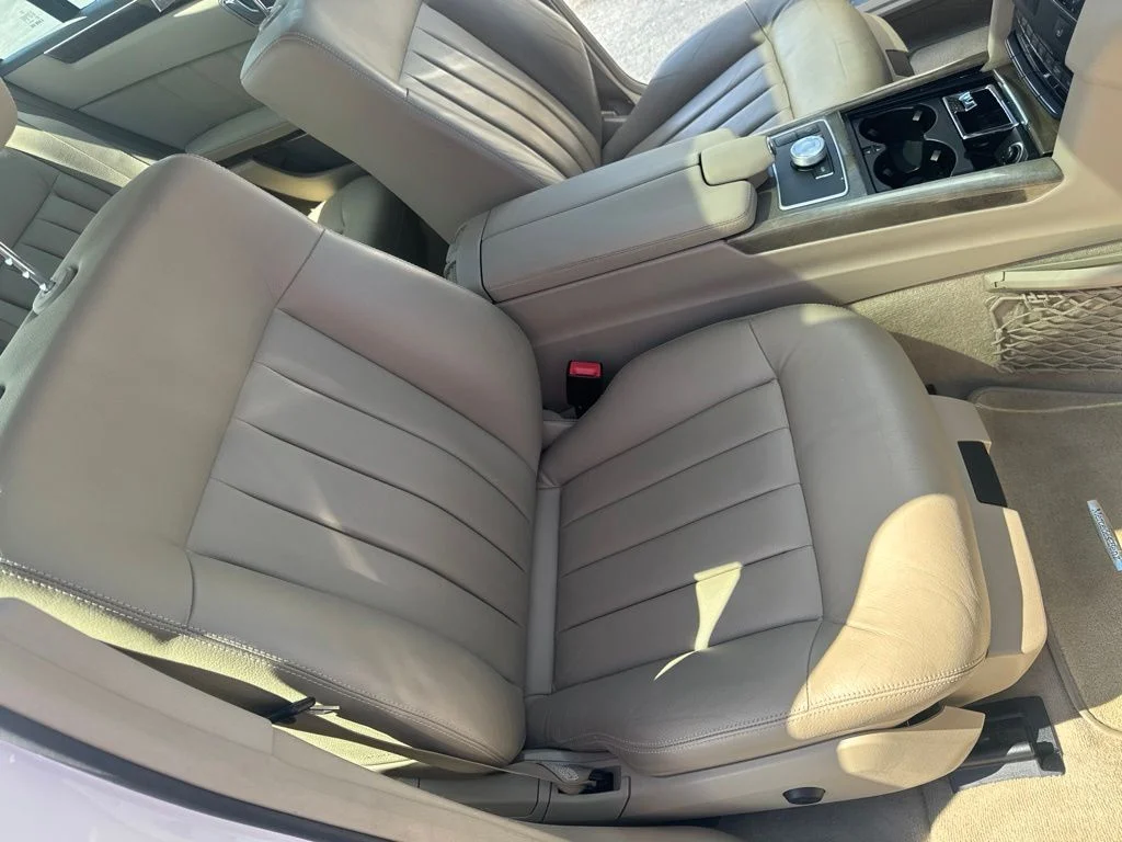 Used 2010 Diamond White Metallic Mercedes-Benz E 350 image 35