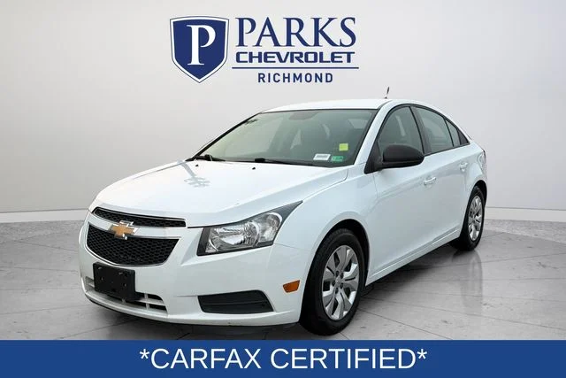 Used 2014 White Chevrolet LS image 3