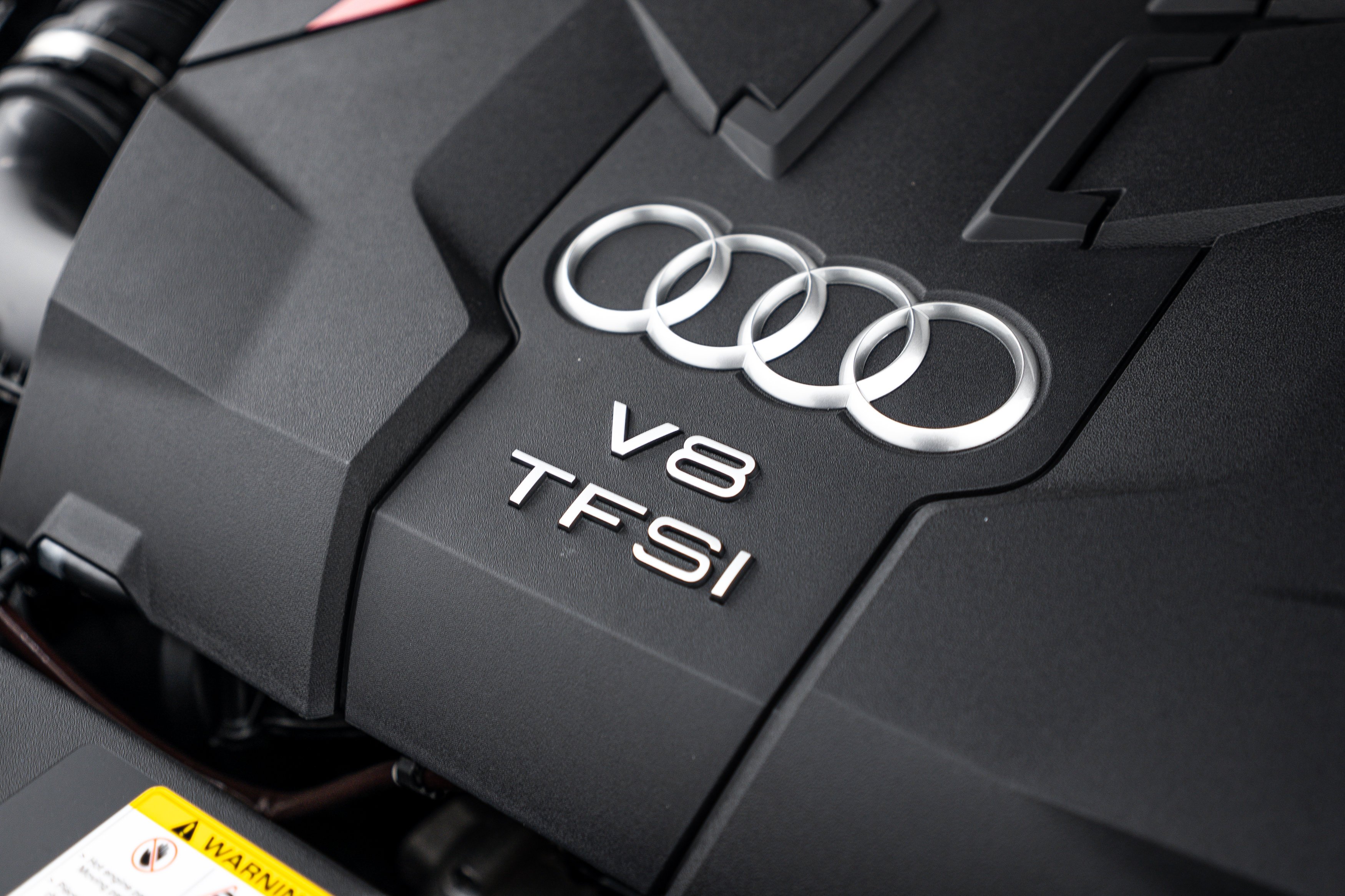 New 2026 Black Audi 4.0T image 23