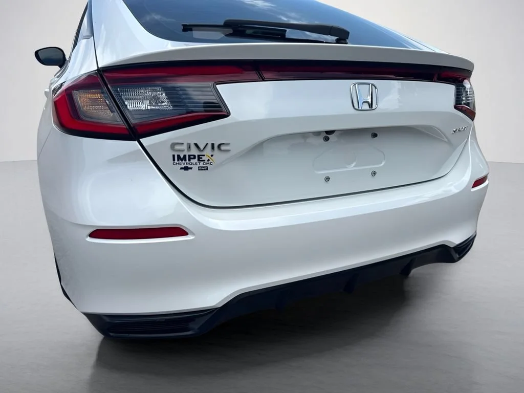 Used 2025 White Honda Sport image 9