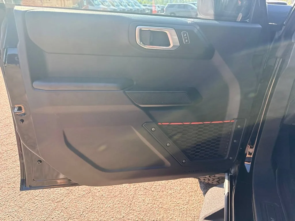 Used 2024  Ford Raptor image 27