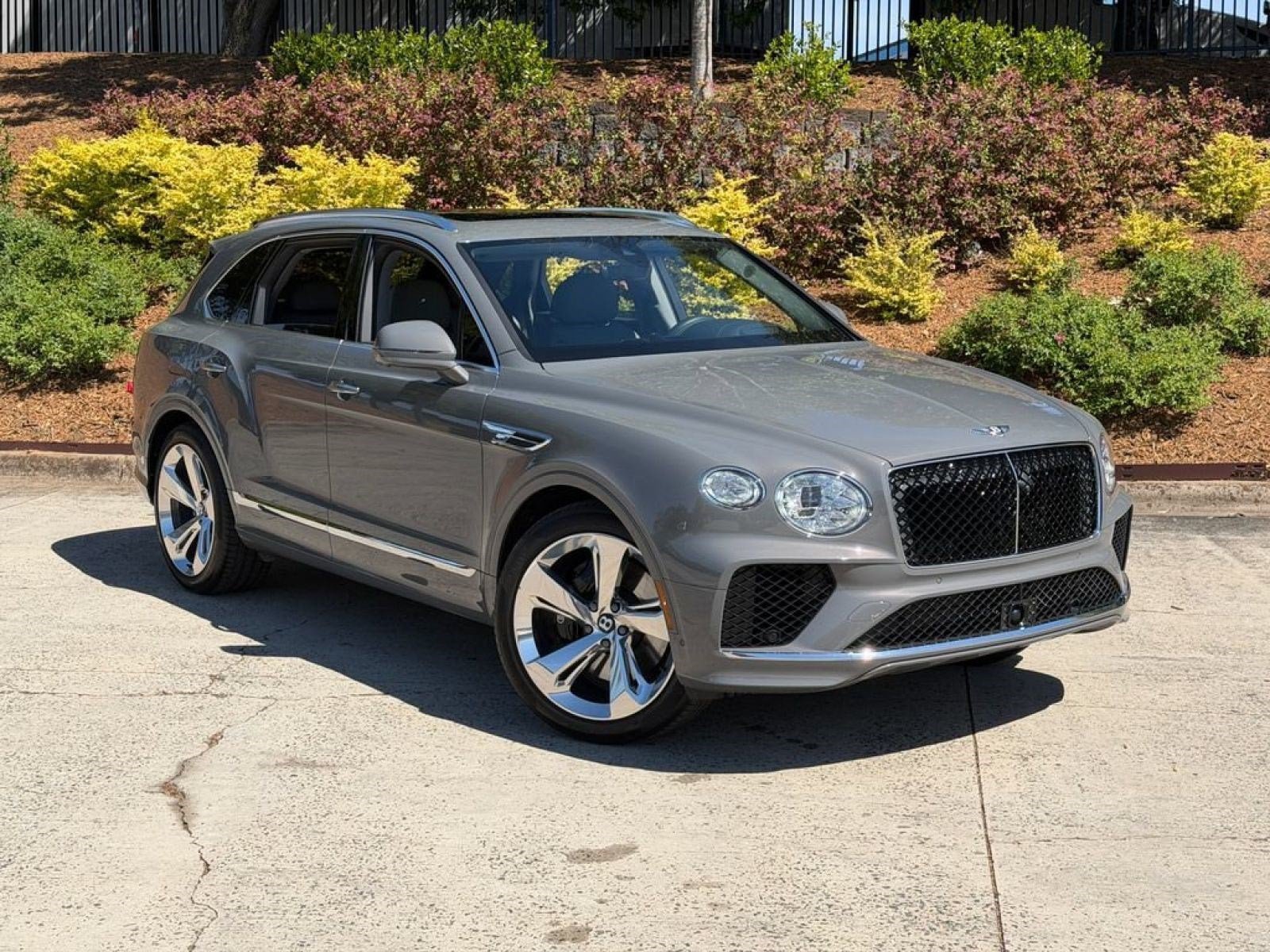 Used 2025 Gravity Gray Bentley Azure image 2