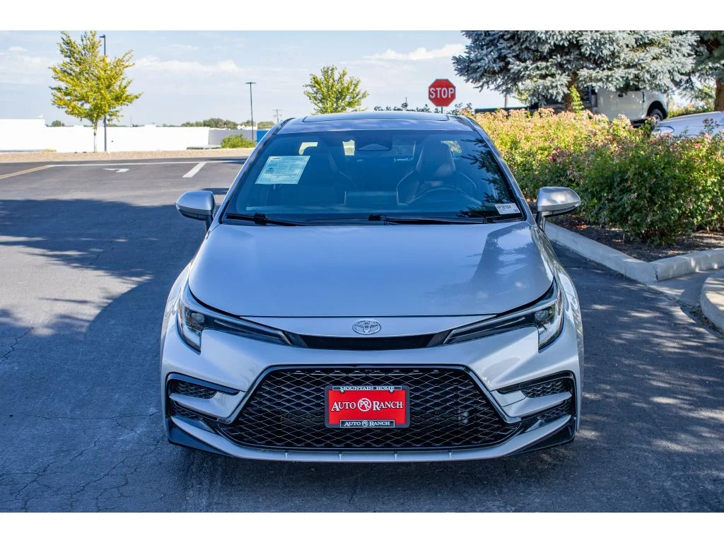 Used 2024 Classic Silver Metallic Toyota XSE image 3