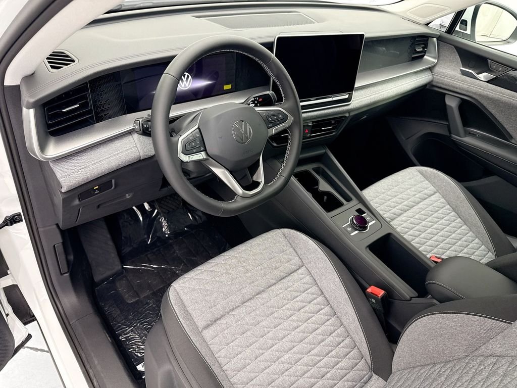 New 2026 Pure White Volkswagen 2.0T S image 9