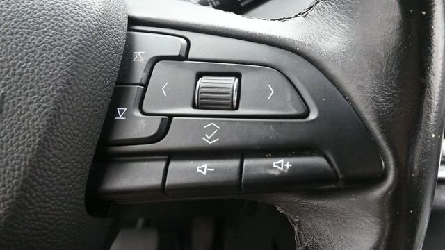 Used 2019 Black Cadillac Premium Luxury image 22