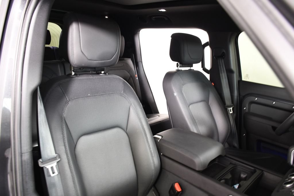 Used 2024 Eiger Gray Metallic Land Rover X-Dynamic SE image 20