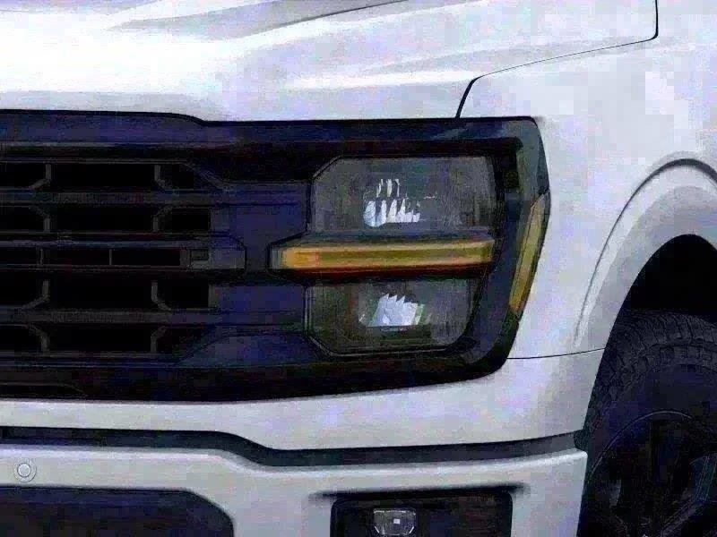New 2026 Iconic Silver Ford XLT image 88