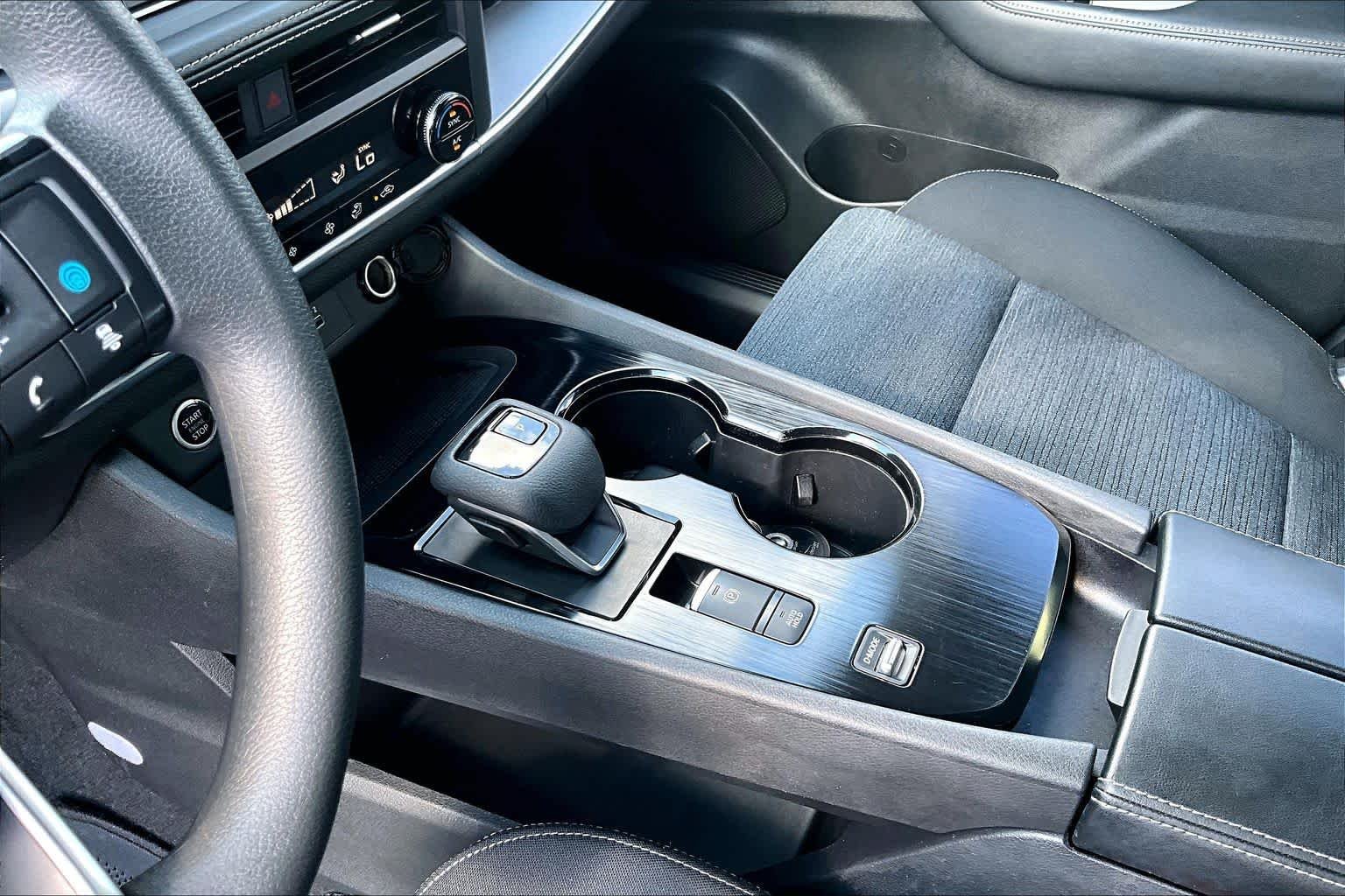 Used 2023 Gun Metallic Nissan SV image 17