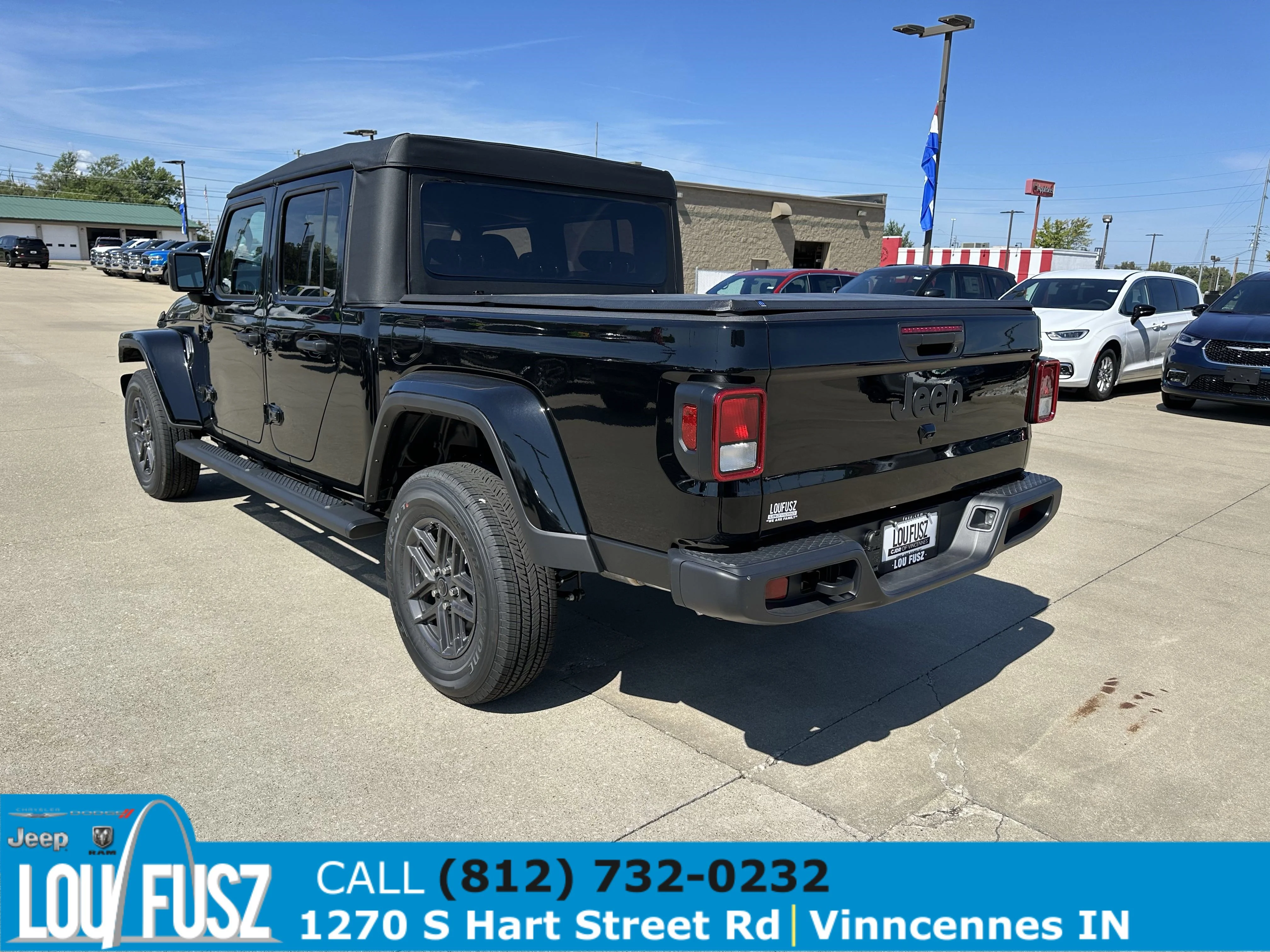 New 2025 Black Clear-Coat Exterior Paint Jeep Sport S image 5